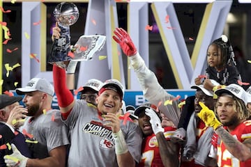 El QB de Kansas City es uno de los mejores en toda la NFL, fue MVP en 2019 y llevó a los Chiefs  a ganar el SuperBowl