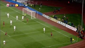 Lucas: debutante blanco 83