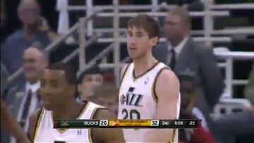 Hayward y Favors deciden para los Jazz el duelo de perdedores