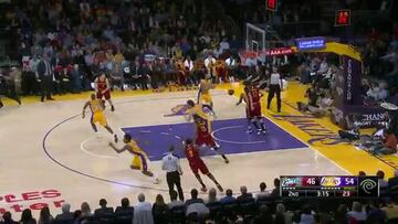 Undécima derrota de los Lakers en los últimos doce partidos