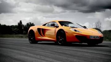 Estos son los espectaculares autos deportivos de Cristiano