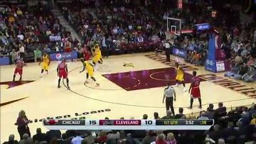 Augustin vuelve a ser decisivo en el ataque de los Bulls