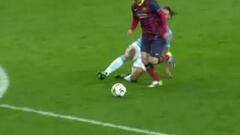 Barça: al que más rivales le expulsan y más penaltis le pitan