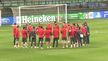 Diego Costa convocado, Arbeloa, Villa y Torres, bajas