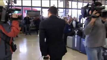 Caluroso recibimiento al Atlético en Barcelona