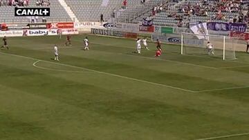 El Real Jaén sigue en caída libre tras perder ante el Barça B