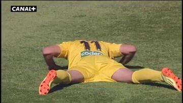 Tamudo acaba con la resistencia del Hercúles en el minuto 90