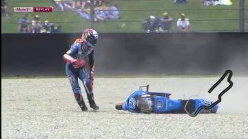 Alex Rins sufrió una caída pero consiguió la primera plaza