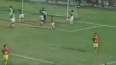 James Rodríguez curls one in from a corner - aged 13!