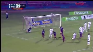 La espectacular "chilena" de Javier Cámpora en Grecia