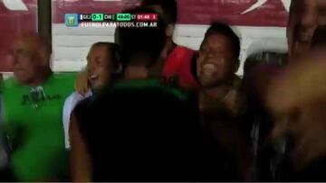 Así celebró Labruna su ascenso a Primera con Nueva Chicago