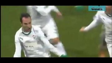 El tiro libre perfecto de Fernando Belluschi