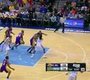Triple-doble para Kobe Bryant en la victoria ante Denver