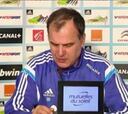 El curioso encontrón de Bielsa con un periodista