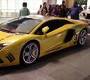 Tunea en homenaje al Madrid su impresionante Lamborghini