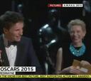 El Oscar de Eddie Redmayne 'a quienes luchan contra la ELA'