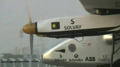 Despega el primer avión propulsado por energía solar