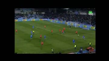 El árbitro no señaló un claro penalti cometido sobre Sarabia