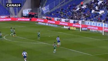 Cristian Herrera consigue un merecido punto para el Elche