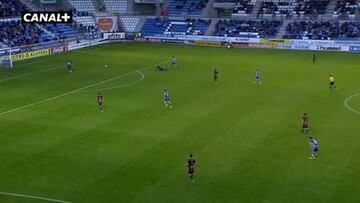 Sexto triunfo del Alavés que le deja a dos puntos del 'play off'