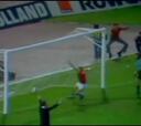Cumple 68 años el autor del penalti más famoso: Panenka