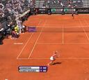 Sharapova despierta del sueño a Carla Suárez en Roma