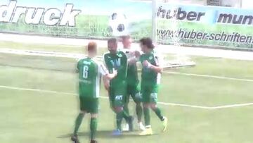 Chileno la rompe en Austria: hizo cuatro goles en un partido