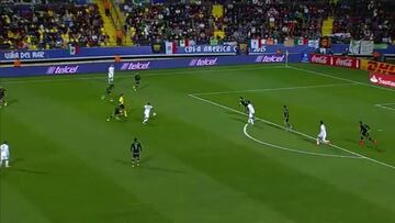 El arquero Corona figura al evitar la caída ante Bolivia