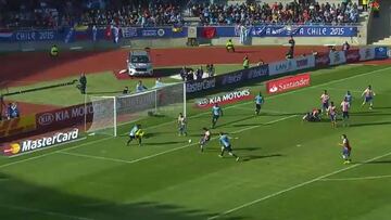 Justo Villar: "Me ronda siempre la idea de retirarme en Colo Colo