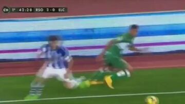 Los 'túneles' más asombrosos de la historia del fútbol