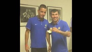 Así celebró Gary Medel su triunfo en un partido de pool