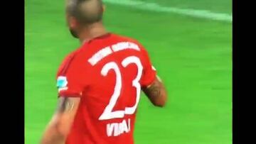 Vidal debuta en el Bayern y cae en la Supercopa de Alemania
