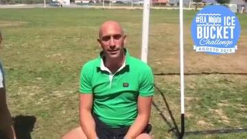 ¡La afición del Livonia Eagles se mojó en cadena por la ELA!