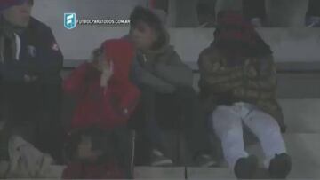 El temido viento Zonda casi suspende un partido de la Copa