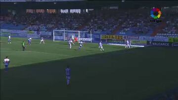 Un minuto le basta a Pozo para darle los tres puntos al Almería