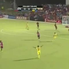 ¡Tremendo gol de Quintero en la Concachampions!