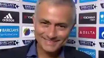 'Mou' se rió de los hinchas del Arsenal y los mandó a callar