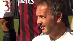 Así fue la sesión de Bacca y Zapata para la foto del Milan
