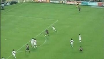 El 'globito' de fantasía que inventó Rivaldo ante el Rayo