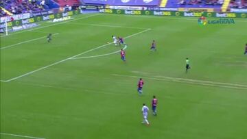 El doblete de Vela en la goleada de la Real sobre el Levante