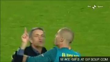 Twitter se ríe de Mou: "Pidiendo una oportunidad a Abramovich"