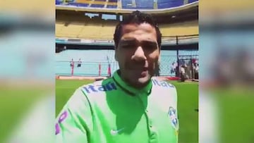 ¿Qué dijo Dani Alves cuando llegó a La Bombonera?