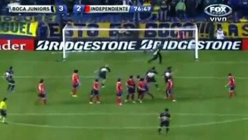 El impecable remate del lateral izquierdo que quiere la U