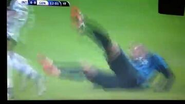 Melo terminó en el hospital tras choque con Gary Medel