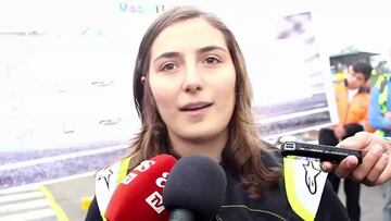 Tatiana Calder車n, la piloto que sue?a con la F車rmula 1