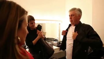 ¡Carlo Ancelotti sorprende como rockero y baterista!