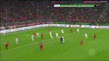 El impresionante gol de Xabi Alonso en triunfo del Bayern