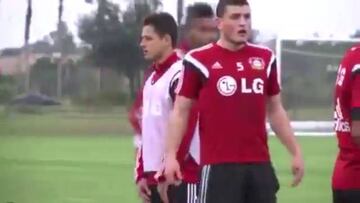 'Chicharito' desató la locura de los mexicanos en USA