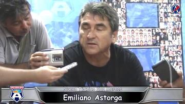 "Hay que trabajar el partido con la U, no jugar por jugar"