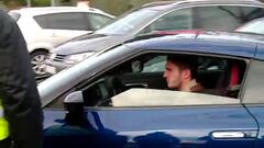 Koke roars off from Atlético training in a Nissan GT-R